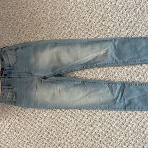 Light wash, Buffalo high rise, skinny jeans. Size 27.